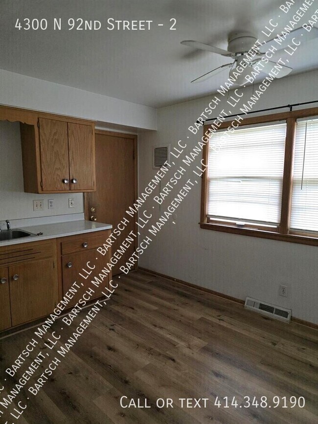Building Photo - 4300 N 92nd St