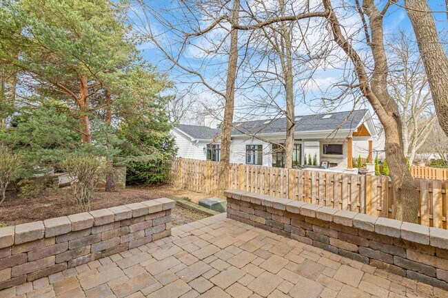 Building Photo - 1432 Katie Ln