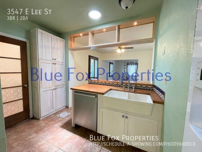 Building Photo - 3547 E Lee St