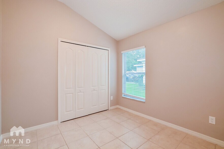 Building Photo - 2430 Princeton Ave