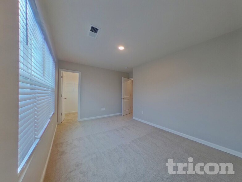 Building Photo - 1423 Penrith Ct