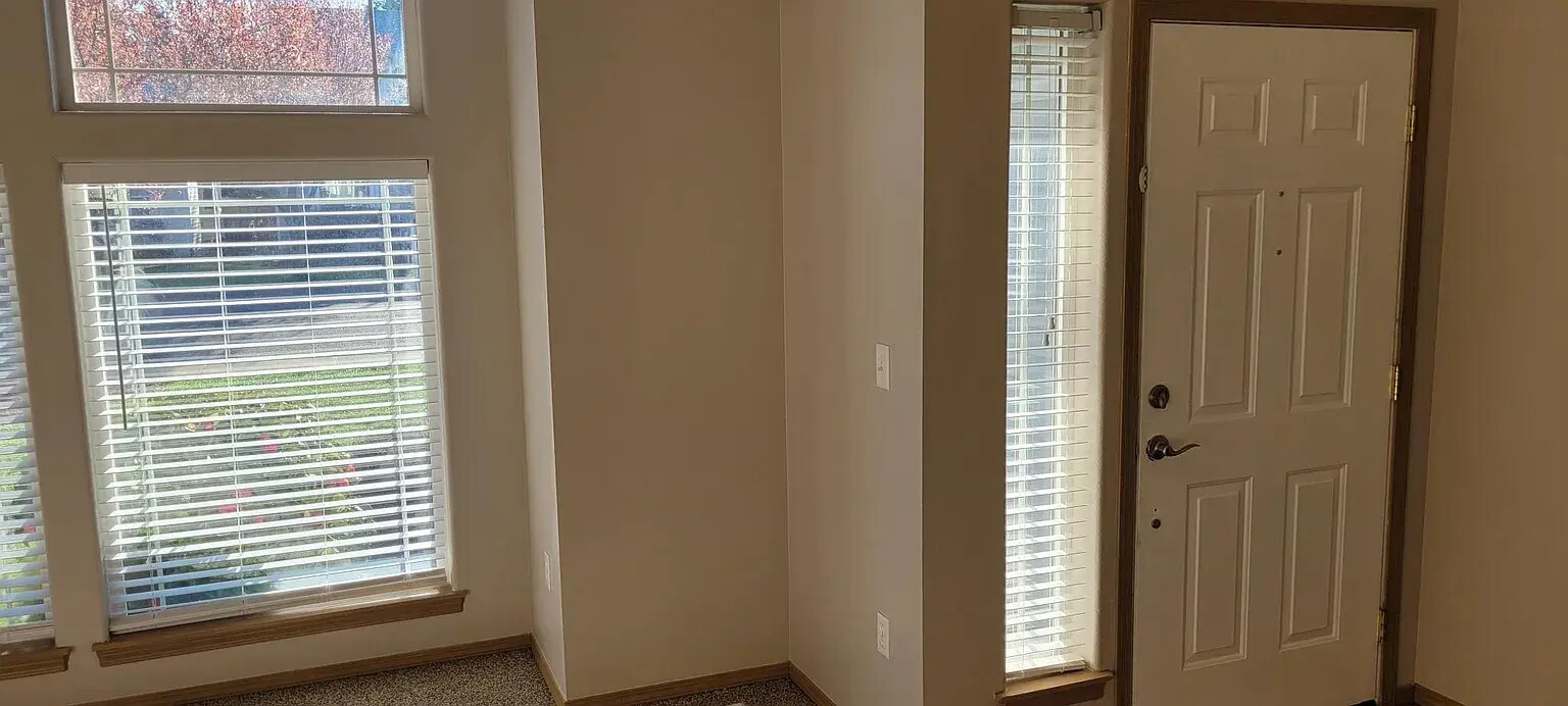 Building Photo - 16902 118th Avenue Ct E