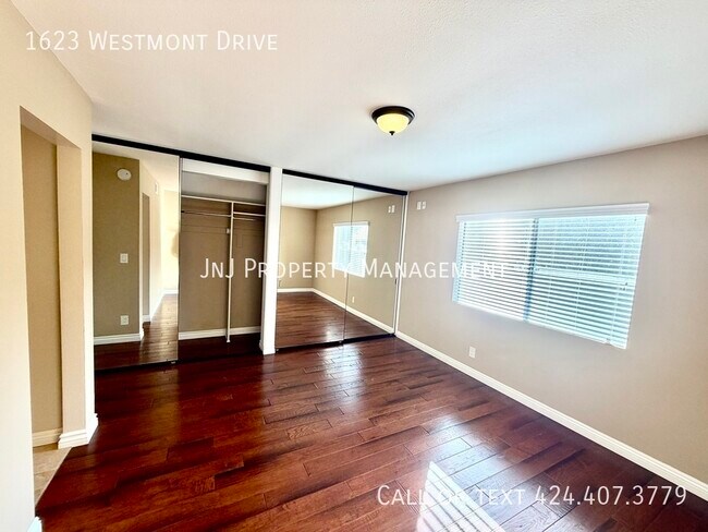 Building Photo - 1623 Westmont Dr