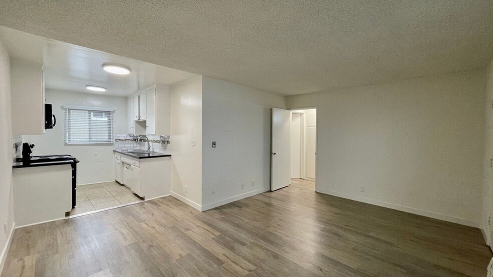 Building Photo - 4201 Arch Dr