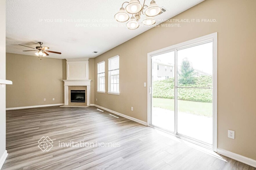 Building Photo - 407 Windstone Trail