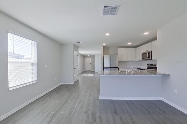 Building Photo - 4383 SW 85 Ln