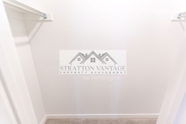 Building Photo - 13413 W Tether Trail