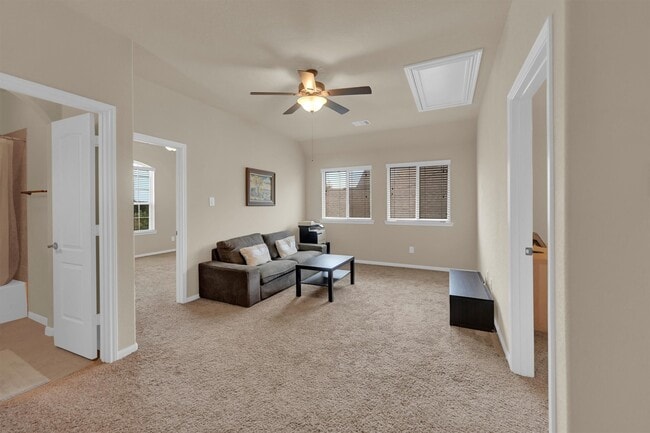 Building Photo - 18735 Waketon Dr