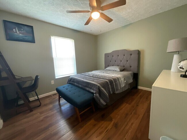 Building Photo - Furnished Home - White Pine, Tennessee