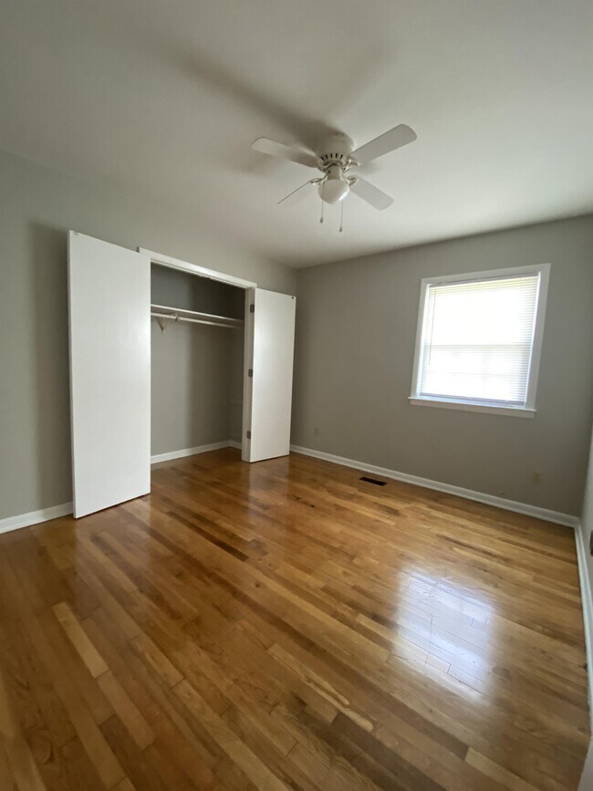 Building Photo - 5421 Silver Pine Ct