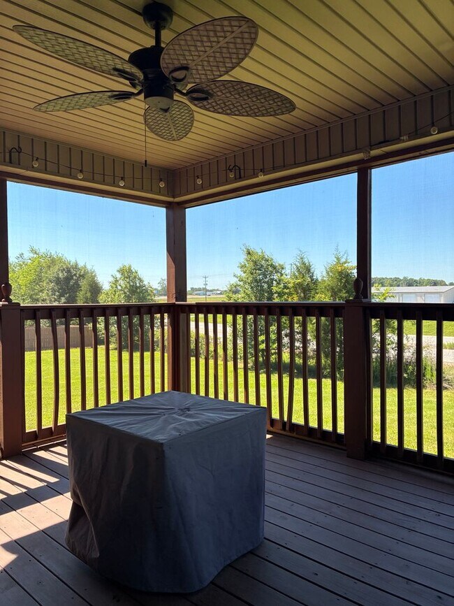 Building Photo - LOCATION LOCATION Location!  Off Joe Prather Hwy 313!