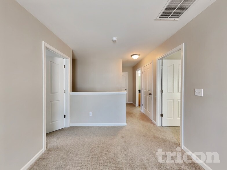 Building Photo - 1200 Ballina Way