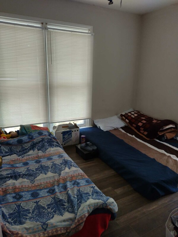 Building Photo - 6543 Bay St