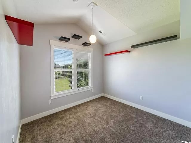 Building Photo - 10617 Topview Rd