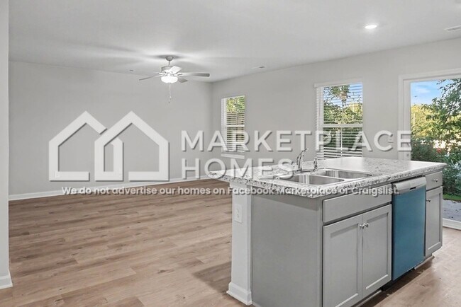 Building Photo - 4147 Hudson Ct SW