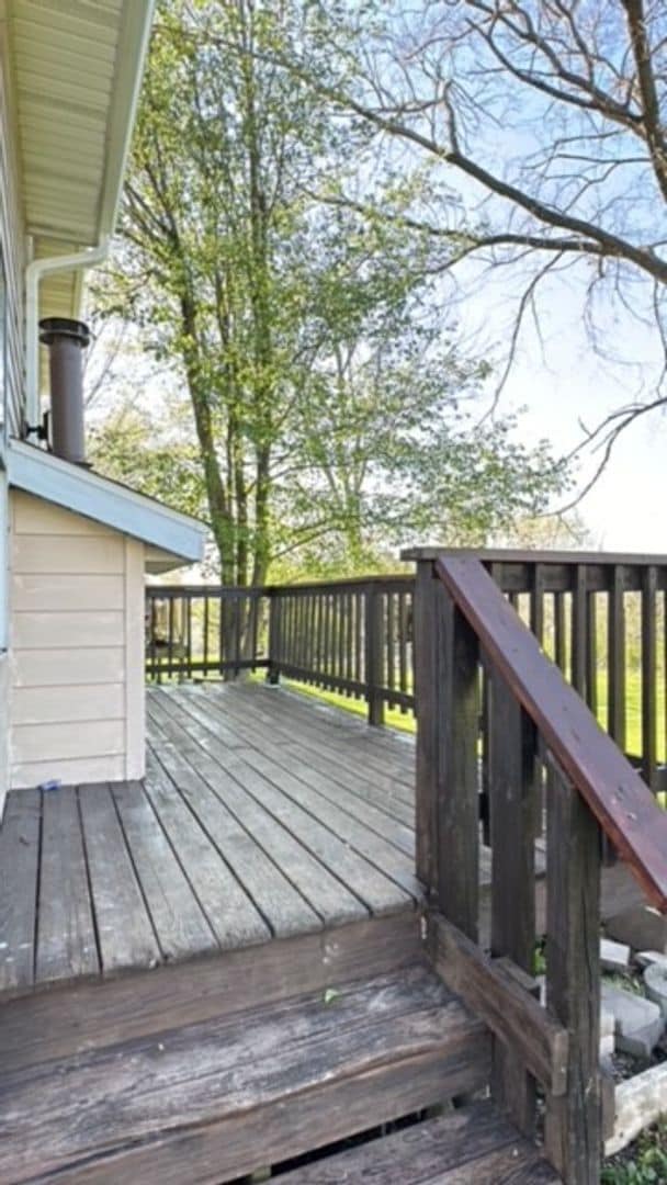 Building Photo - Spacious 4 Bedroom Duplex Located In Ozark!