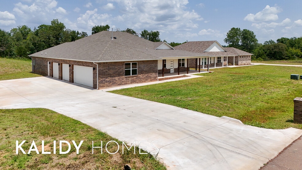Building Photo - 17611 Natalie Ct