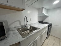 Building Photo - 1819 Palisade Pl