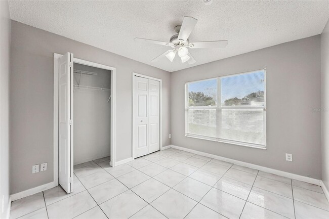 Building Photo - 5216 Heatherstone Ct