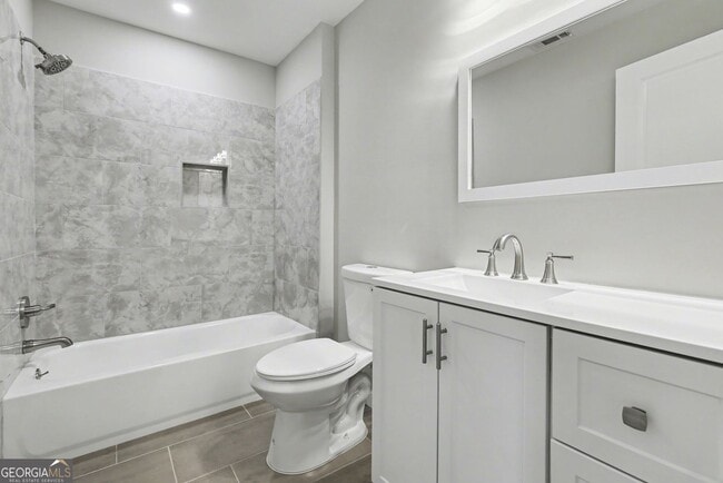 Building Photo - 3180 Tackett Rd