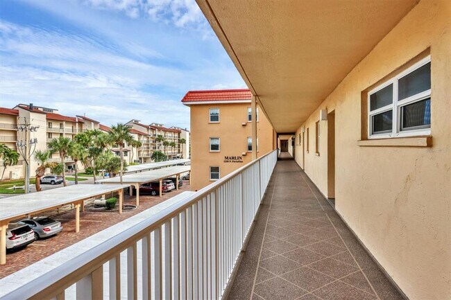 Building Photo - 1250 N Portofino Dr