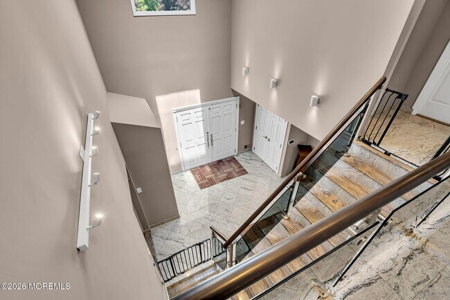Building Photo - 15 Timber Ln