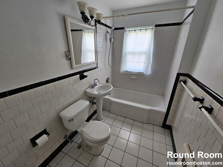 bathroom - 84 Boylston St