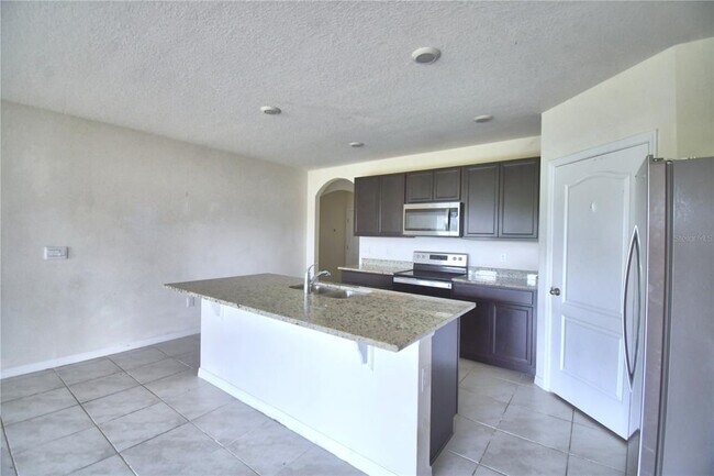 Building Photo - 5628 Siltstone St
