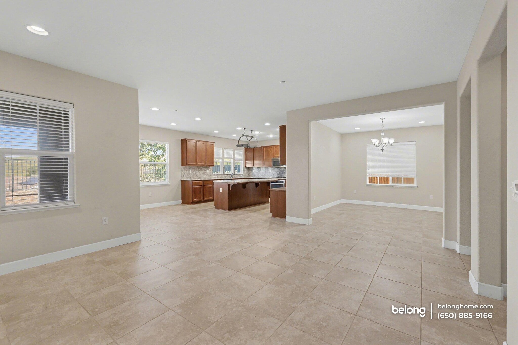 Building Photo - 6856 Syrah Dr