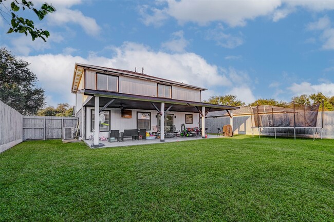 Building Photo - 4615 Breckenridge Dr