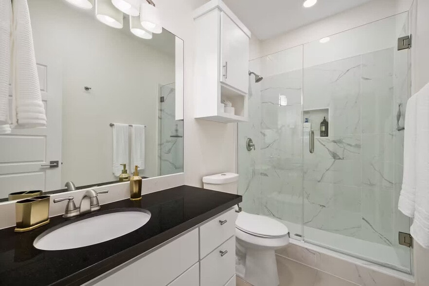 Building Photo - 1413 Keeton Ave