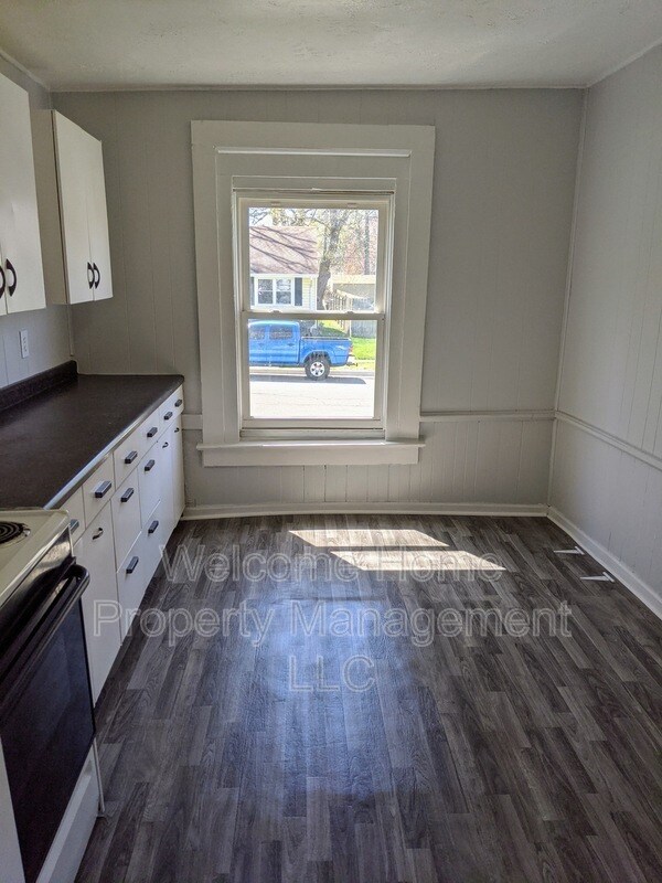 Building Photo - 2103 N 19th St