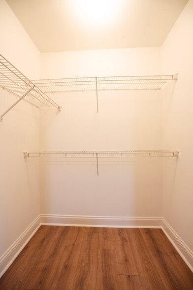 Master Closet - 1101 Old Hammond Chase