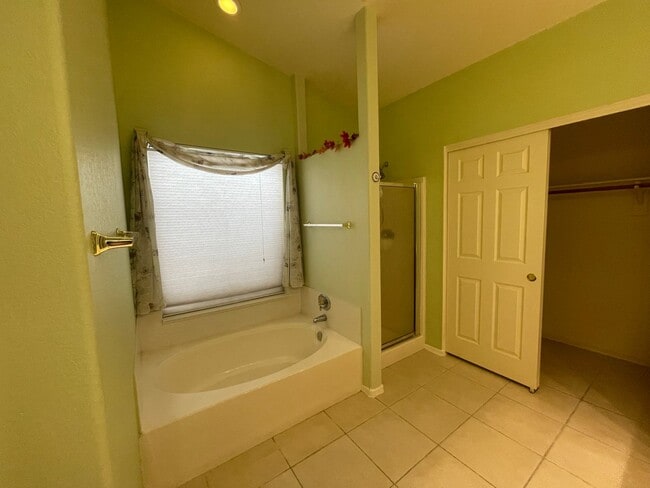 Building Photo - 3537 N 64th St