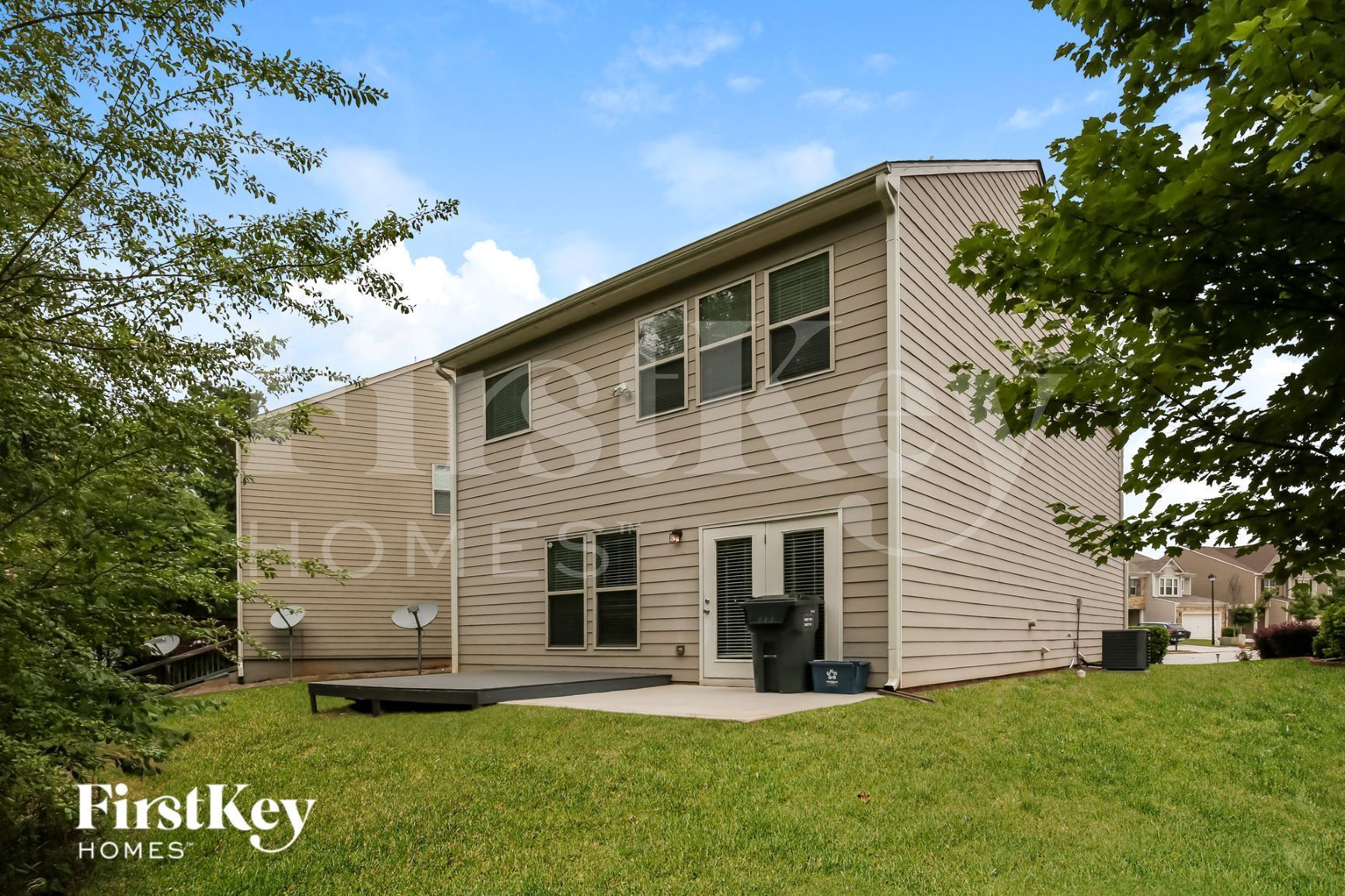 Building Photo - 1211 Image Ives Dr