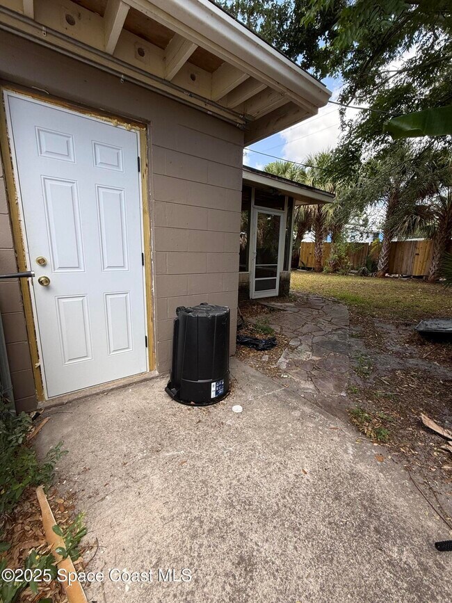 Building Photo - 3245 Citrus Ct