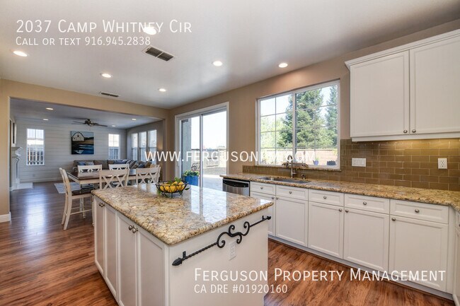 Building Photo - 2037 Camp Whitney Cir