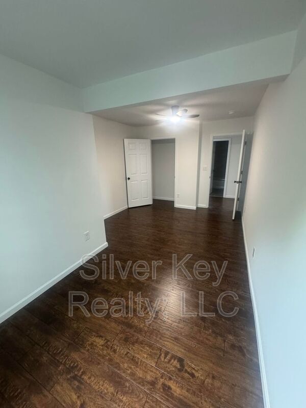 Building Photo - 3351 Coffman Dr