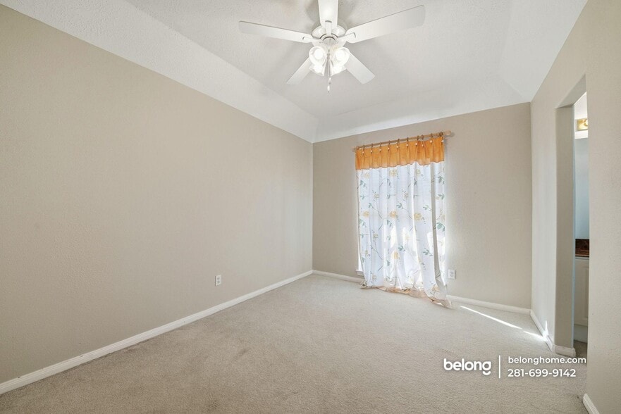 Building Photo - 5315 Ridgewood Reef