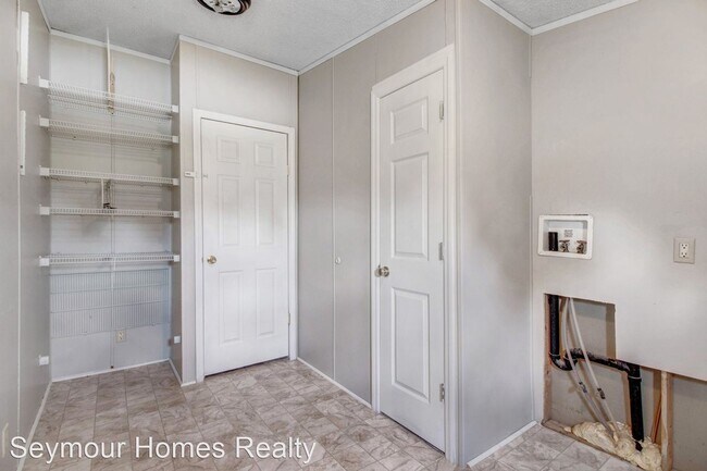 Building Photo - 4 br, 3 bath House - 3362 Hwy 13 North