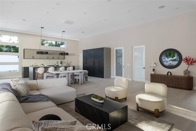 Building Photo - 22020 Alizondo Dr