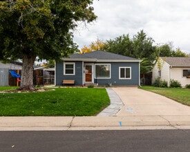 Building Photo - 4591 Wyandot St