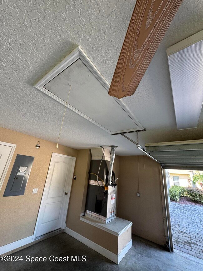 Building Photo - 1507 Auburn Lakes Dr