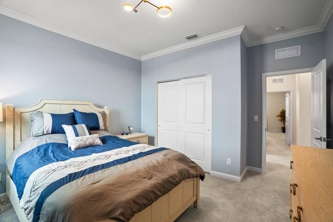 Building Photo - 1120 Haywagon Trl