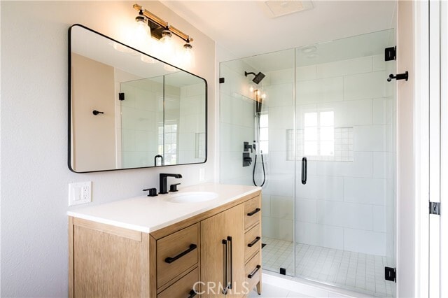 Building Photo - 17552 Wayne Ave