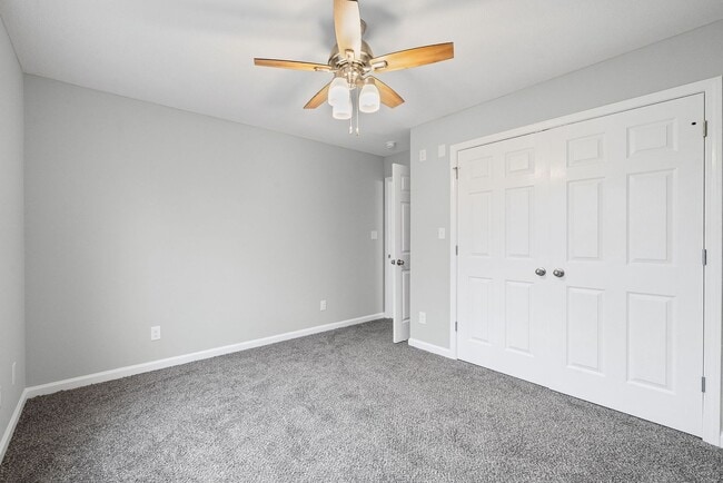 Building Photo - Spacious 3 bedroom 2 1/2 bath home for rent!