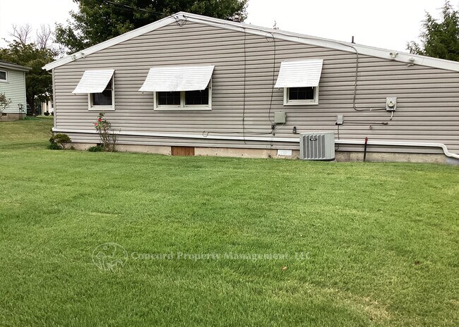 Building Photo - 7607 Meadow Way