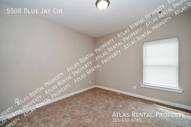 Building Photo - 5508 Blue Jay Cir