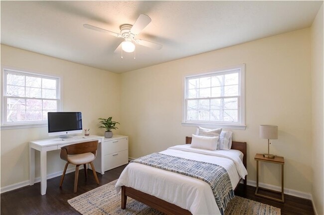 Building Photo - 5791 Lisa Ln