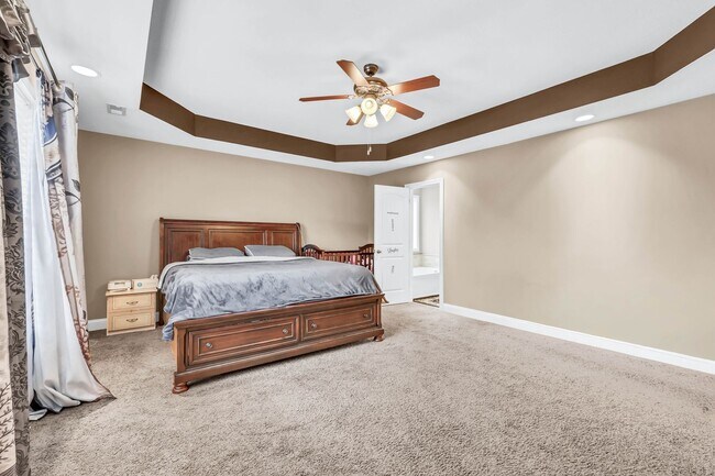 Building Photo - 3342 Cotham Ln